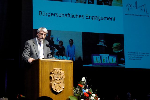 Dietrich Andernacht präsentiert die Initiative beim Bürgerempfang am 16.11.2010 Dietrich Andernacht